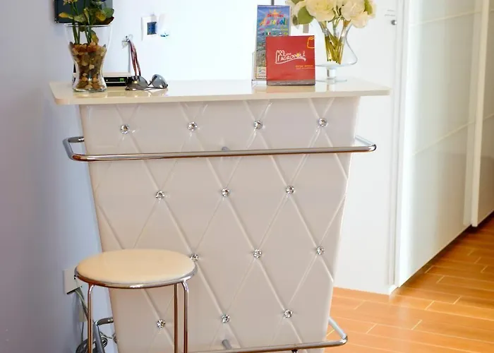 Nocleg ze śniadaniem I Delfini 4*