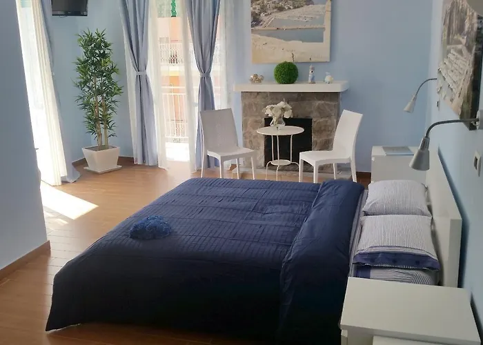 I Delfini Nocleg ze śniadaniem