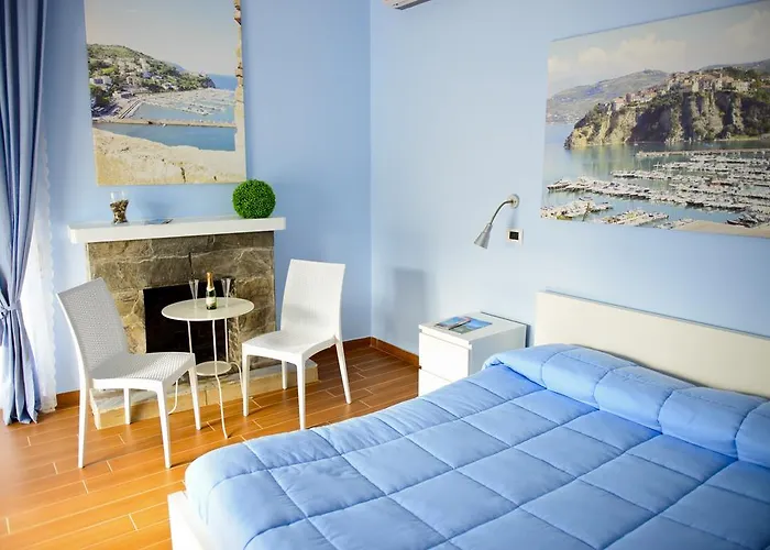 Nocleg ze śniadaniem I Delfini 4*