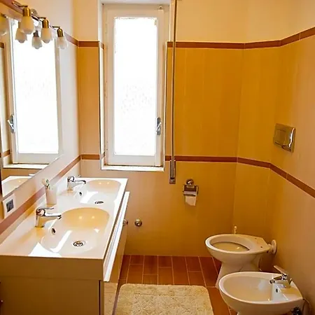 Bed & Breakfast I Delfini 4*