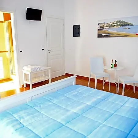 Bed & Breakfast I Delfini 4*