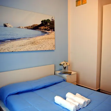 I Delfini فندق مبيت وإفطار 4*